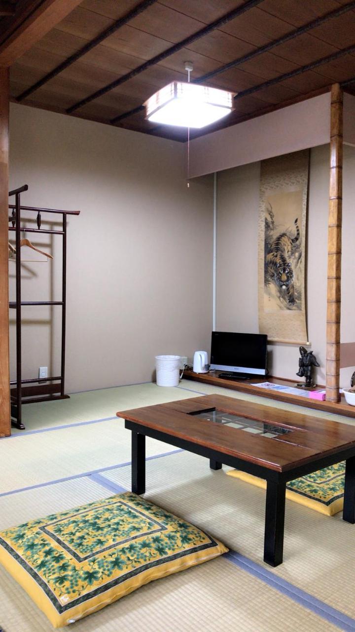 Hotel Minshuku Ginmatsu Kanazawa Exterior foto